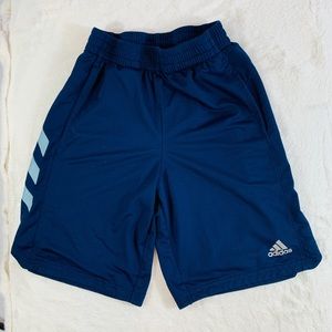 Adidas soccer short, 10 to 12 old years